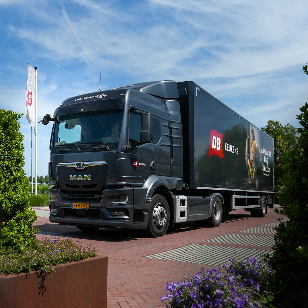 250612 MAN TGS 319 E2 WB